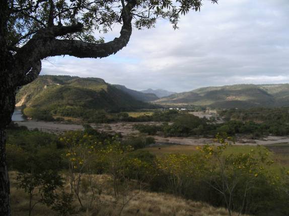 A bela paisagem ao final do Canyon de Somoto, na Nicarágua, perto da fronteira com Honduras
